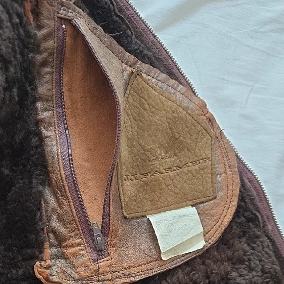 Men's Brown Leather Vest - Picture 7 of 10